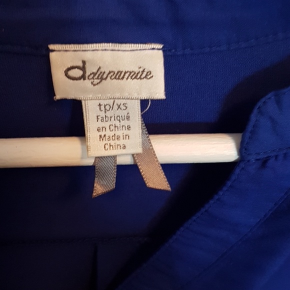 Dynamite navy blue blouse - Picture 5 of 6